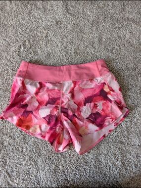 Athleta Printed Run With It 3.5" Short Pink Abstract Watercolor Size SP